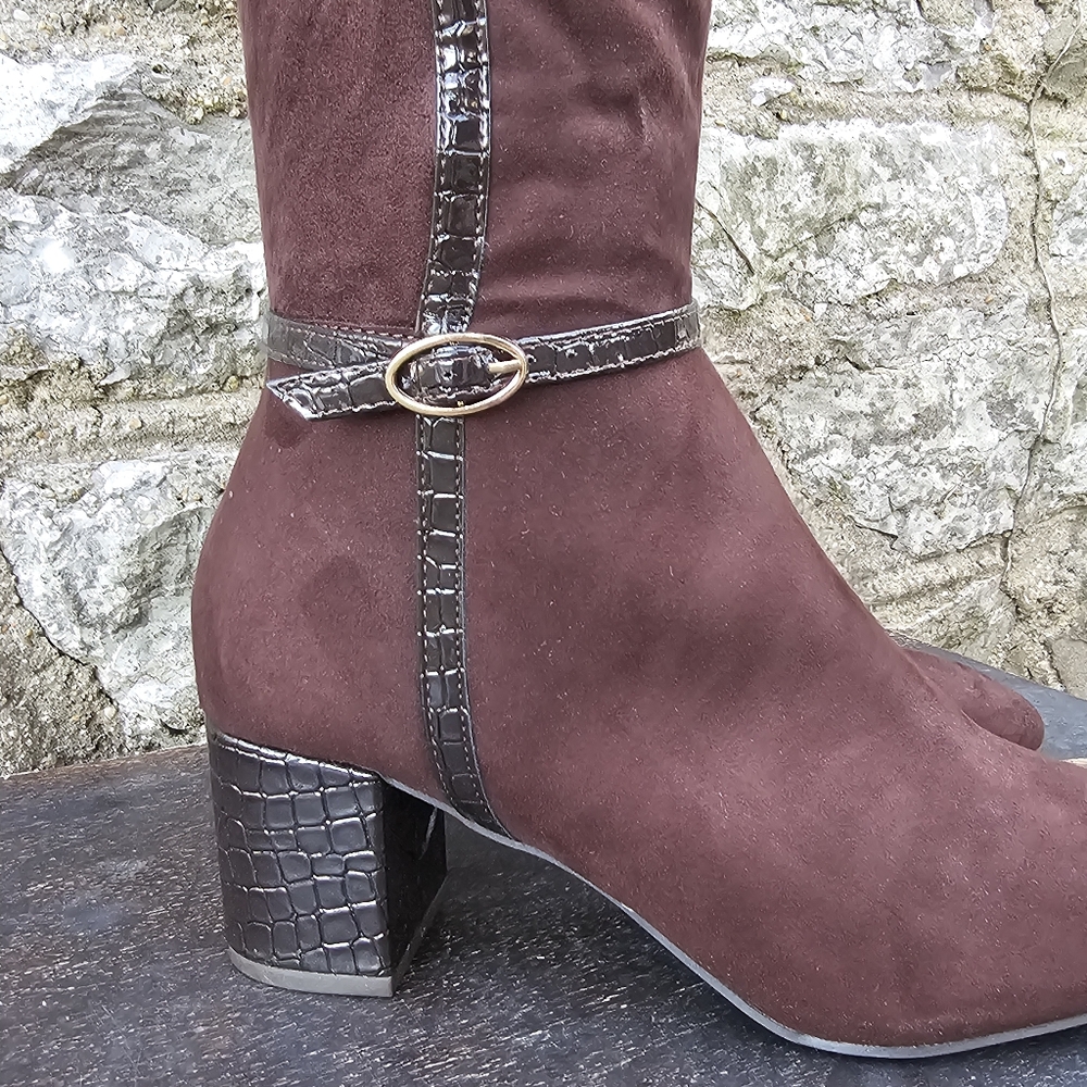 Women's Size 10 Elegant Maroon Brown Knee-High Boots‎ Karen Scott - Picture 3 of 11